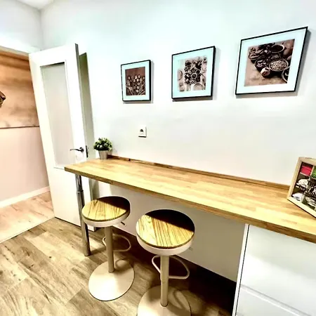 2 Logelako Apartamentu Zabala * 毕尔巴鄂