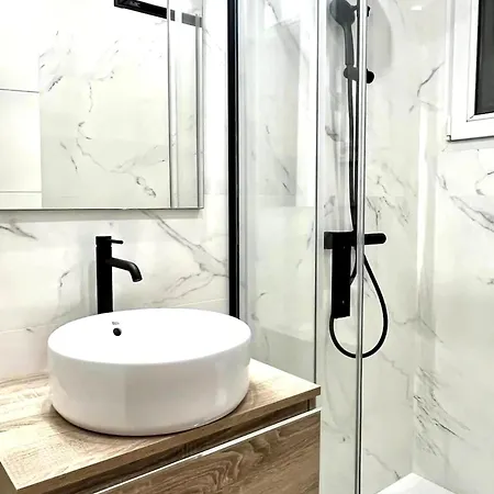 2 Logelako Apartamentu Zabala * 毕尔巴鄂